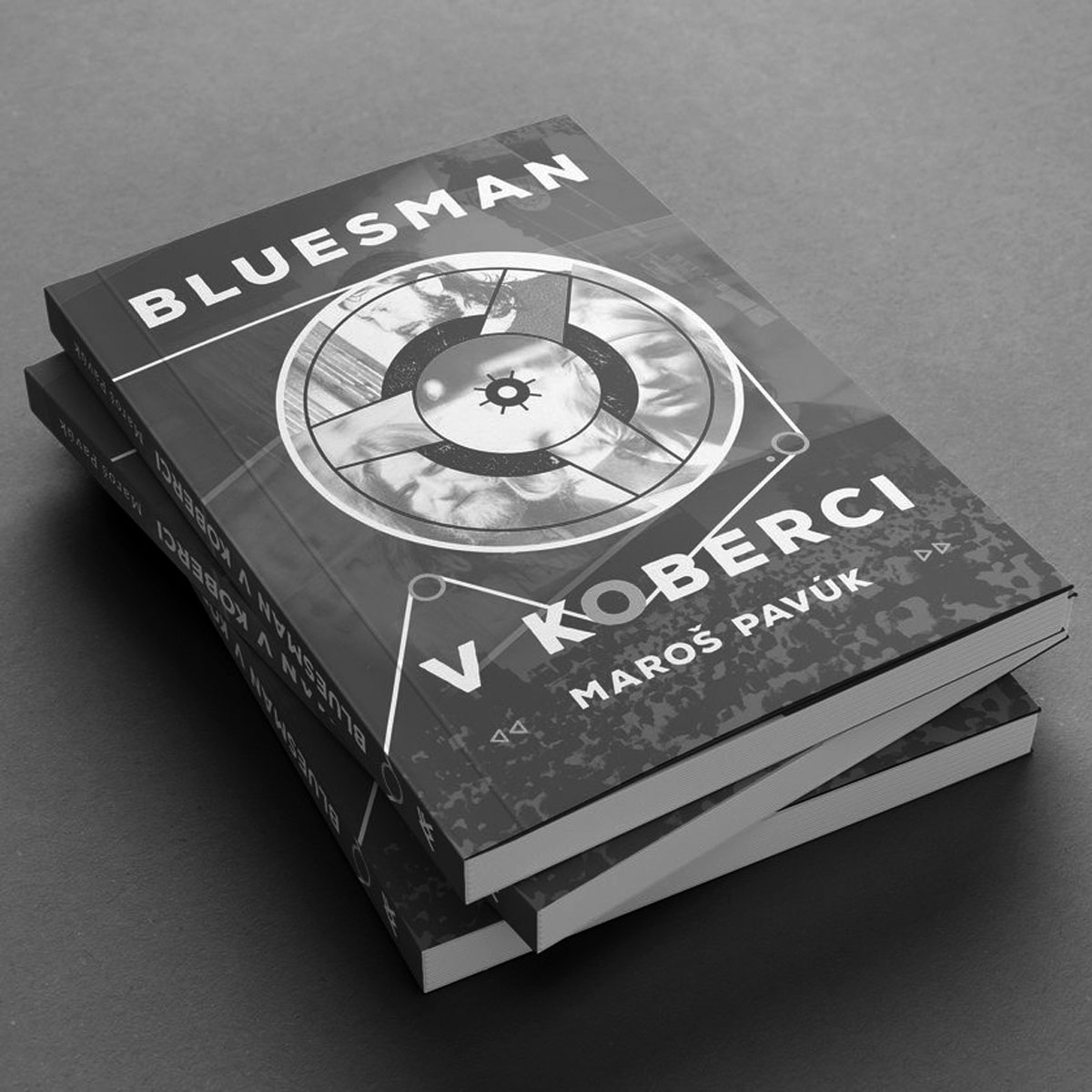 maros pavuk bluesman v koberci